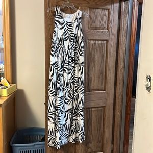 Soma size large black and white dress